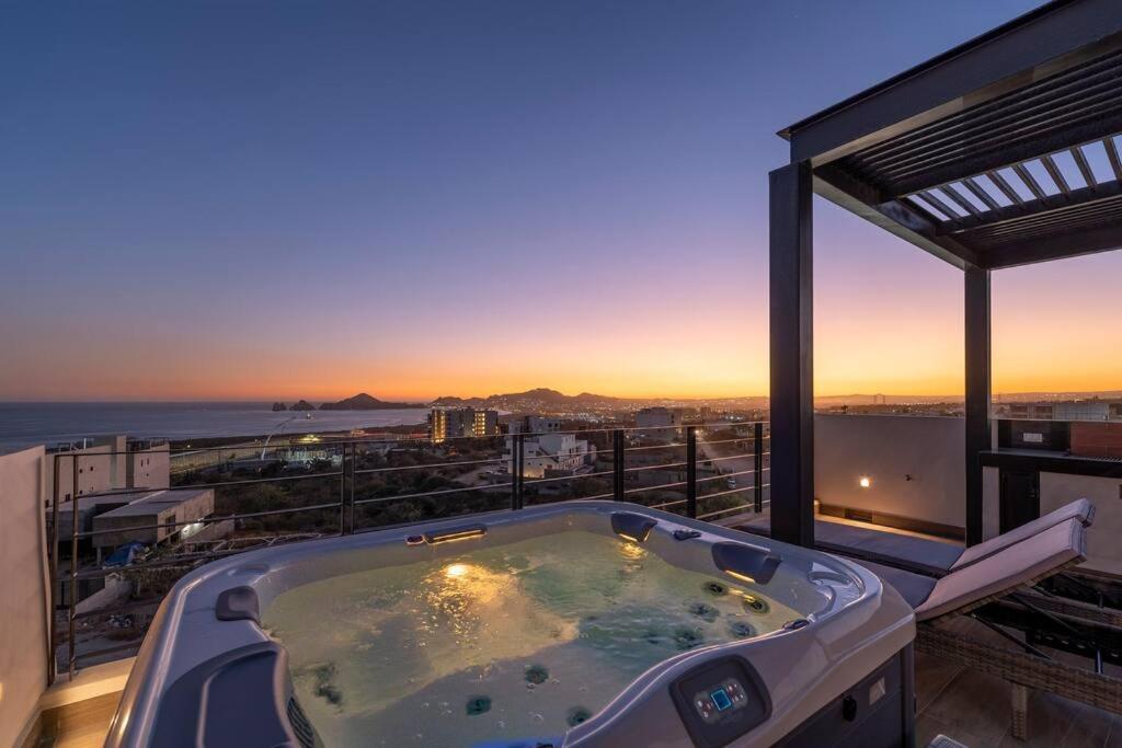 Best View Rooftop With Heated Jacuzzi Apartman Cabo San Lucas Kültér fotó